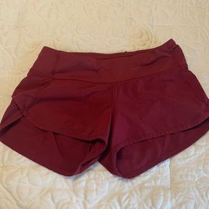 Lululemon maroon size 2 speed up shorts